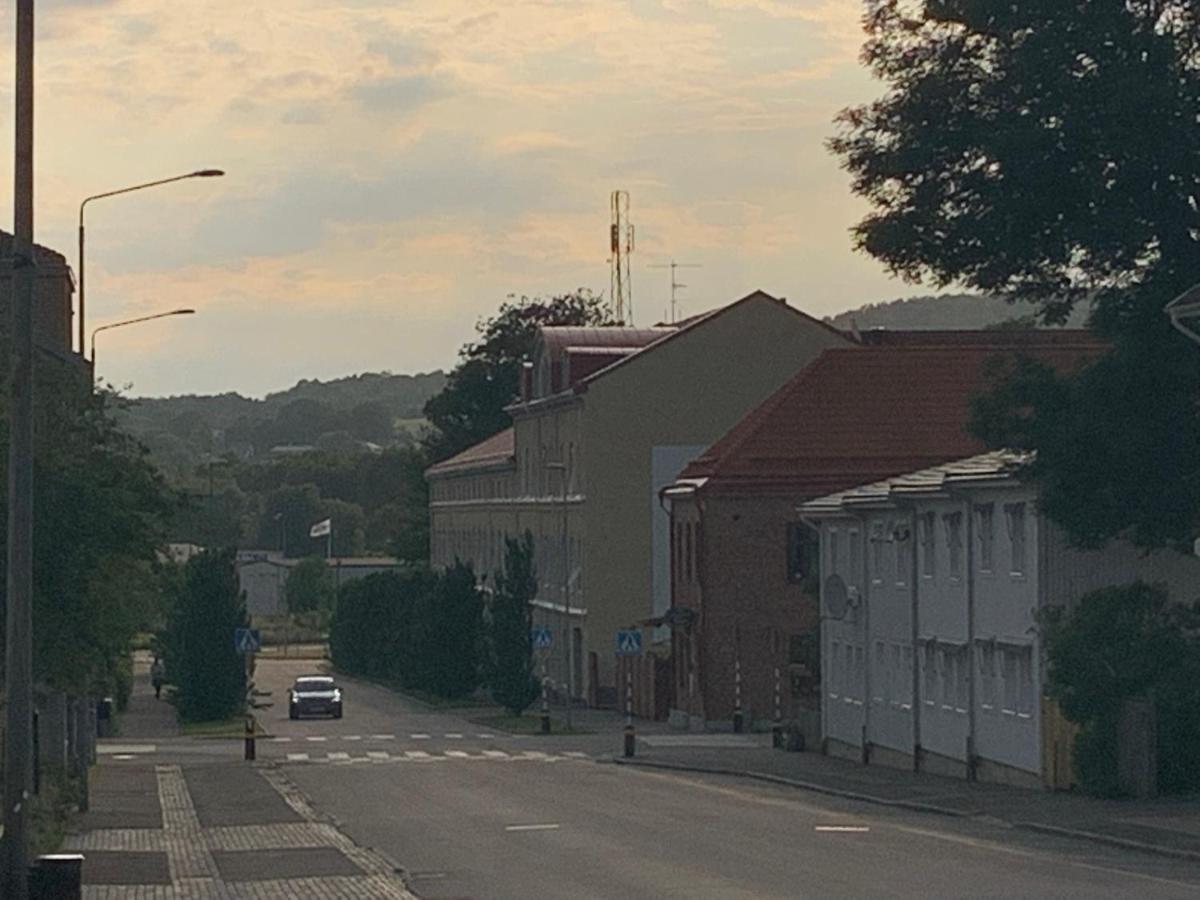 Moessebergs Vandrarhem Falkoping Bagian luar foto