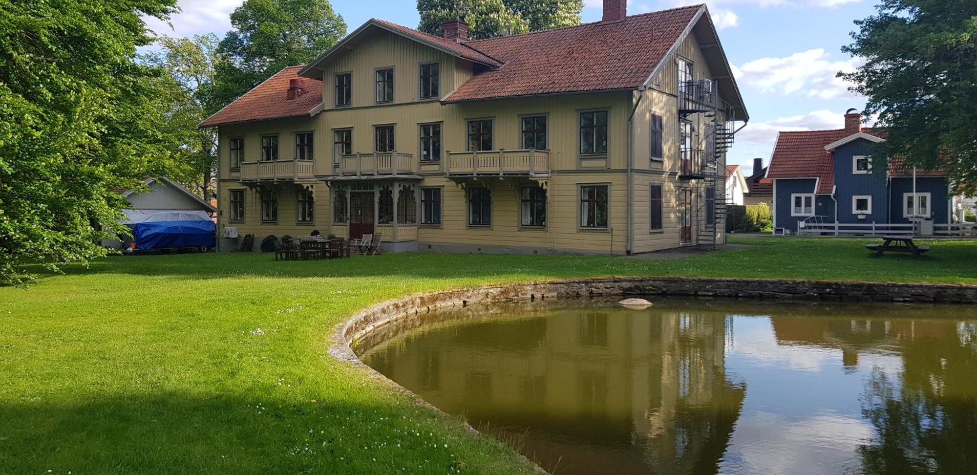 Moessebergs Vandrarhem Falkoping Bagian luar foto